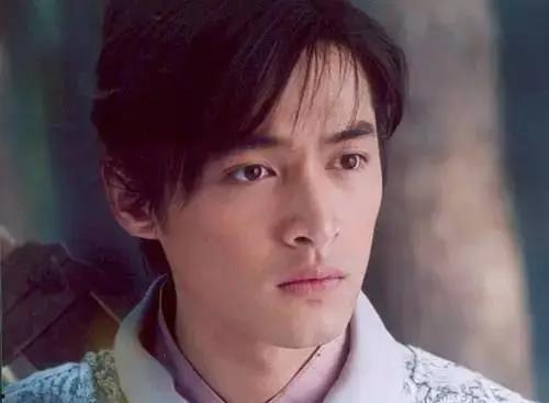 胡歌自己爆料邓家佳视频,揭秘背后故事