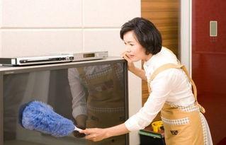 住家保姆爆料新闻报道视频,住家保姆背后的真实生活与困境